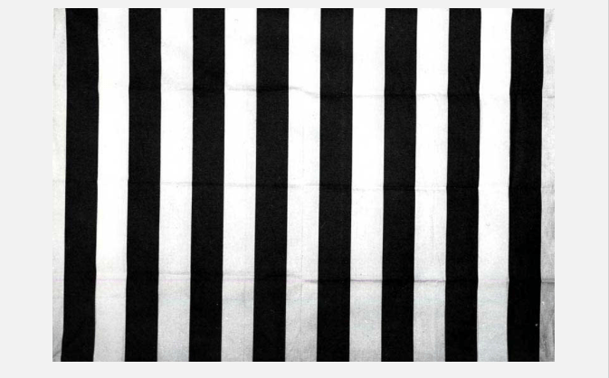 DAniel Buren, peinture acrylique balnche sur tissu rayé blanc et rouge, 1967